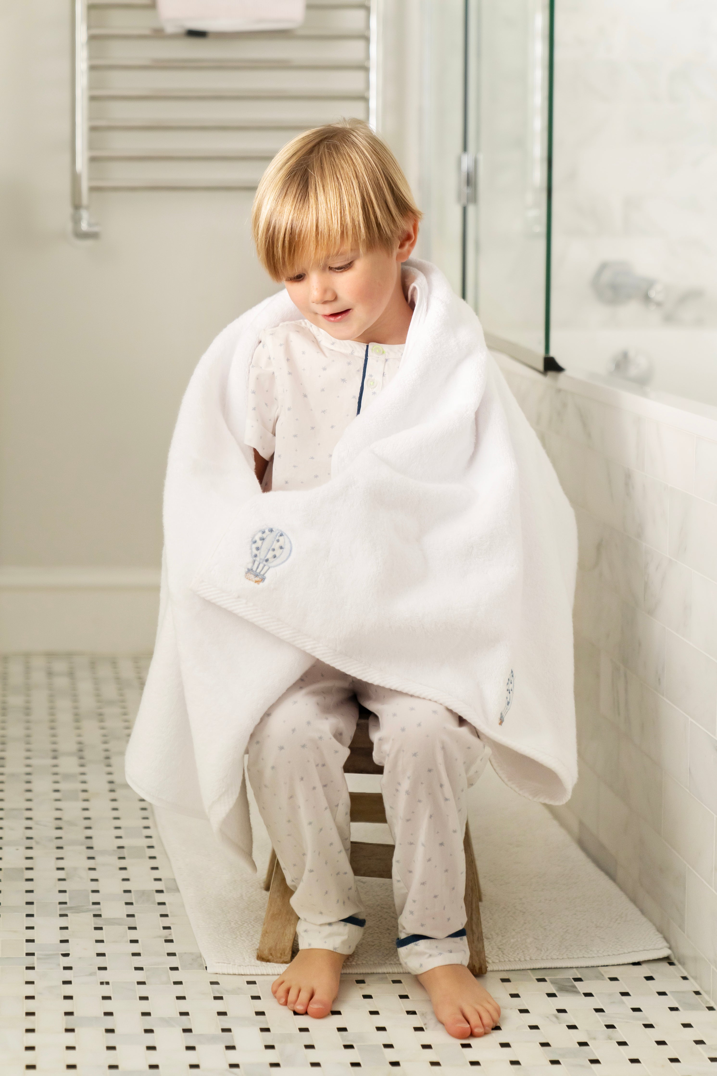 Up & Away Towel & Robe Set