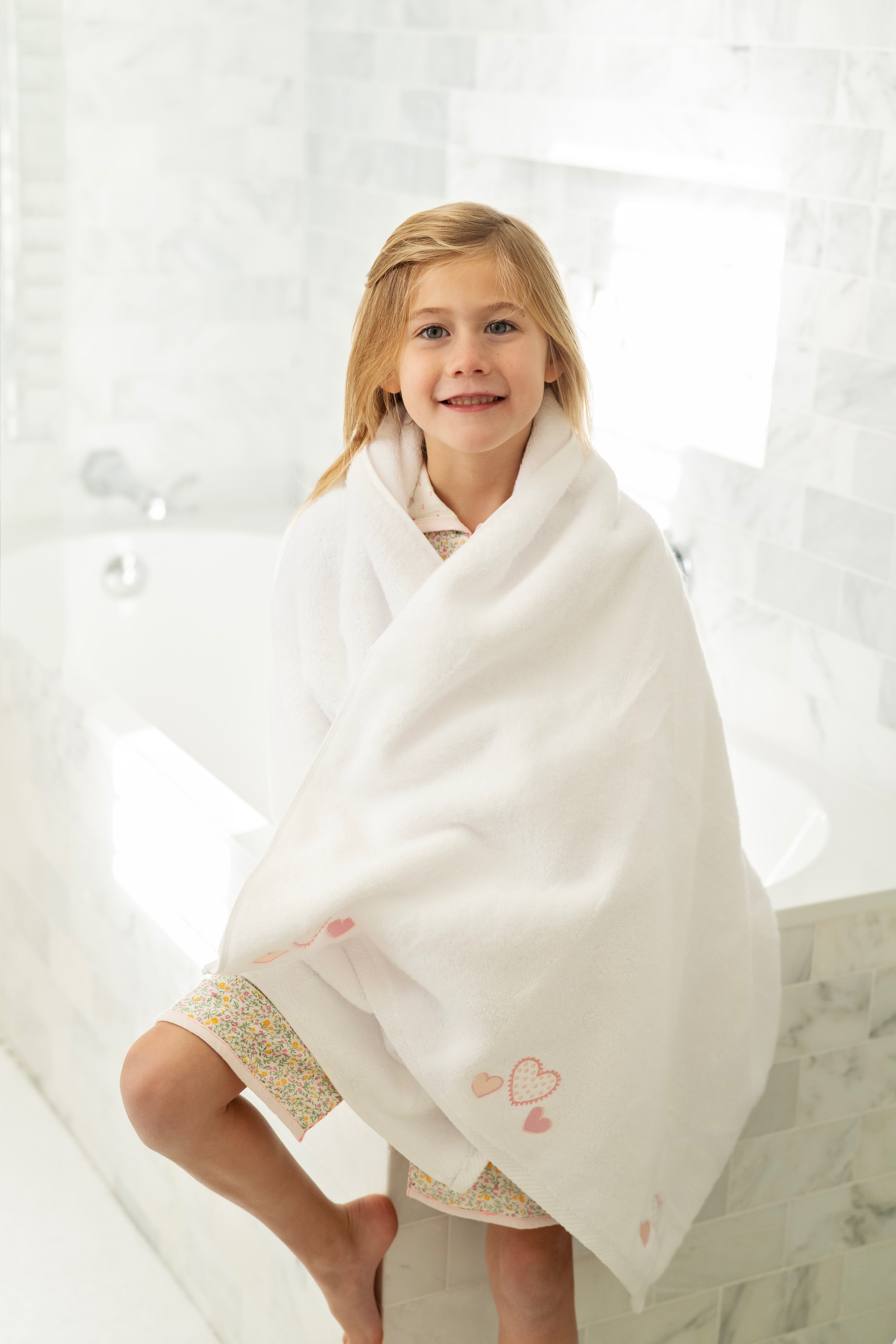 Amor Towel & Robe Set
